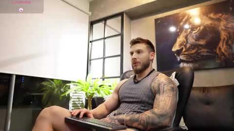 Snapshot of davidd_blake chatting on 09.27.25 David Blakee online show from 09.27.25