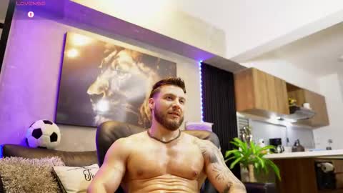 Snapshot of davidd_blake chatting on 11.04.25 David Blakee online show from 11.04.25