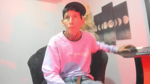 Snapshot of davide_444 chatting on 11.12.25 davide_444 online show from 11.12.25