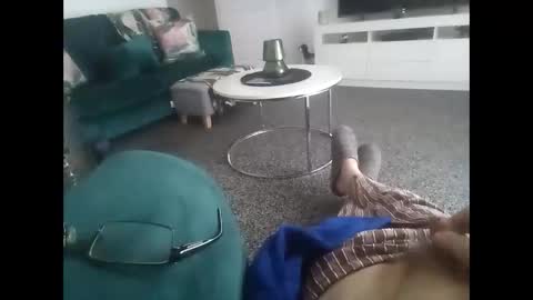 Snapshot of davidf75 chatting on 10.11.25 davidf75 online show from 10.11.25