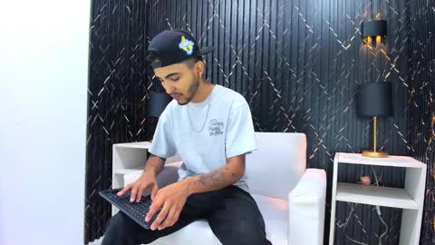 David online show from 02.17.25