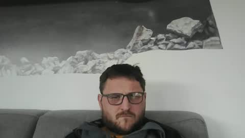 Snapshot of davidweys chatting on 03.12.25 davidweys online show from 03.12.25