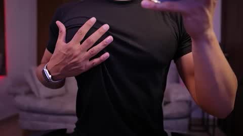 Snapshot of davies_brown chatting on 10.14.25 Davies brown schedule 12pm to 5pm col time online show from 10.14.25