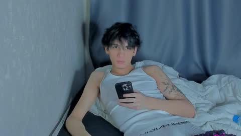 Snapshot of davisross chatting on 11.13.25 davis online show from 11.13.25