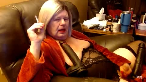 Snapshot of dawndoesall chatting on 01.16.25 dawndoesall online show from 01.16.25