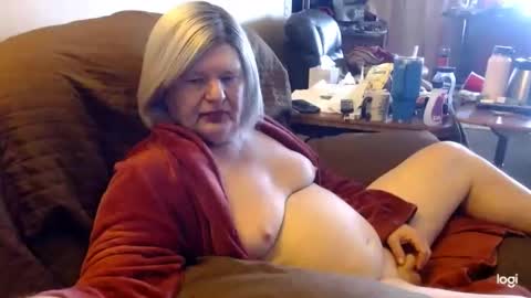 Snapshot of dawndoesall chatting on 02.06.25 dawndoesall online show from 02.06.25