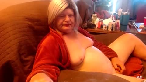 Snapshot of dawndoesall chatting on 09.14.25 dawndoesall online show from 09.14.25