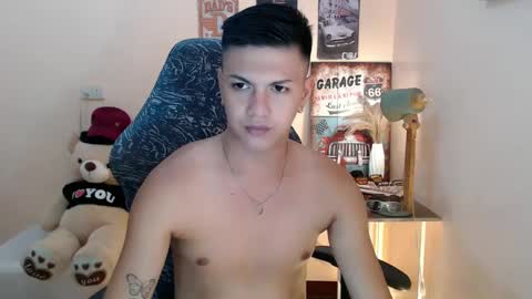 Snapshot of dax_x chatting on 12.12.24 JC LOVER BOY online show from 12.12.24