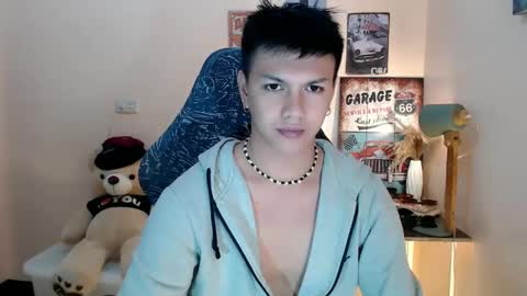 Snapshot of dax_x chatting on 12.29.24 JC LOVER BOY online show from 12.29.24