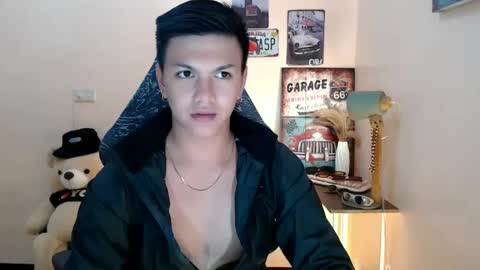 Snapshot of dax_x chatting on 01.01.25 JC LOVER BOY online show from 01.01.25