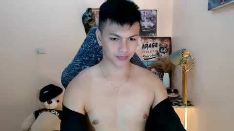 Snapshot of dax_x chatting on 01.28.25 JC LOVER BOY online show from 01.28.25