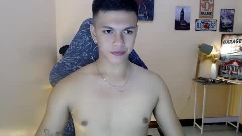 Snapshot of dax_x chatting on 02.13.25 JC LOVER BOY online show from 02.13.25