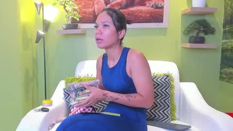 Snapshot of dayan_torres chatting on 05.17.26 dayan_torres online show from 05.17.26