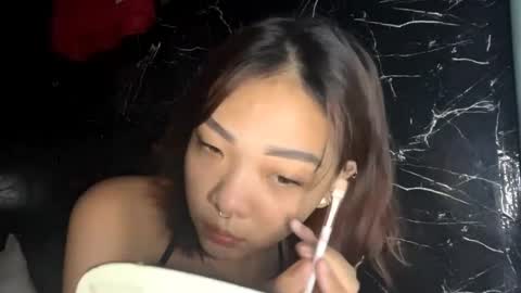 Snapshot of daylebellman chatting on 04.13.26 May online show from 04.13.26