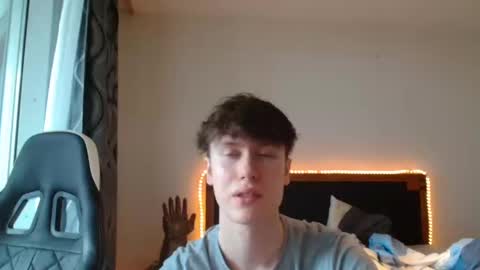 Snapshot of daypaul chatting on 01.09.25 daypaul online show from 01.09.25