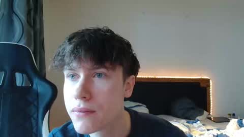 Snapshot of daypaul chatting on 01.15.25 daypaul online show from 01.15.25