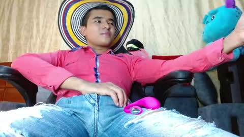 Snapshot of dayro_dduran chatting on 05.31.26 dayro_dduran online show from 05.31.26
