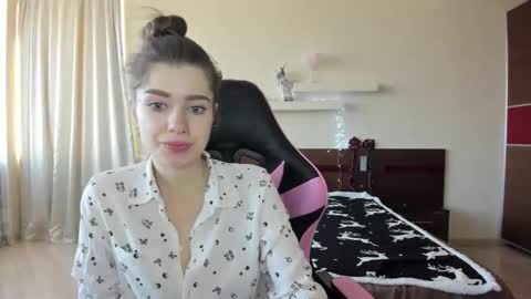 dazdrasmigdasue online show from 01.13.25