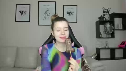 dazdrasmigdasue online show from 01.28.25