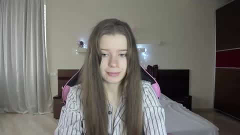 dazdrasmigdasue online show from 02.01.25