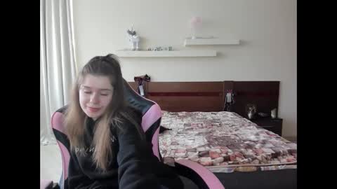 dazdrasmigdasue online show from 02.07.25