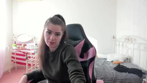 dazdrasmigdasue online show from 02.19.25