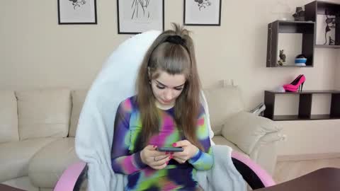 dazdrasmigdasue online show from 02.20.25