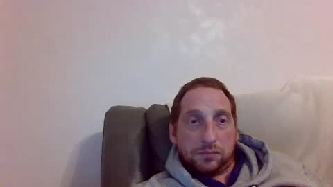 Snapshot of dazza2574 chatting on 02.04.25 dazza2574 online show from 02.04.25