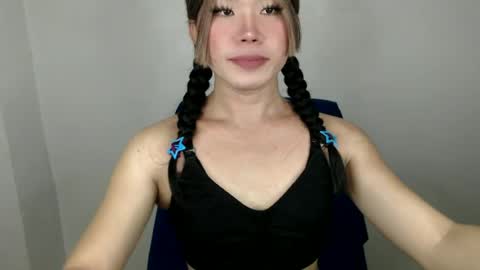 Snapshot of dazzzlingcarol chatting on 06.21.26 dazzzlingcarol online show from 06.21.26