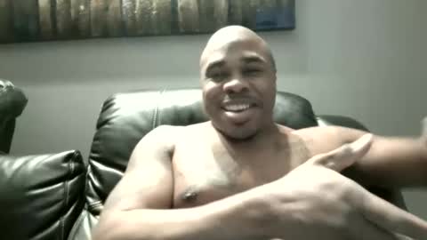 Snapshot of dcrush76 chatting on 10.16.25 DCrush online show from 10.16.25