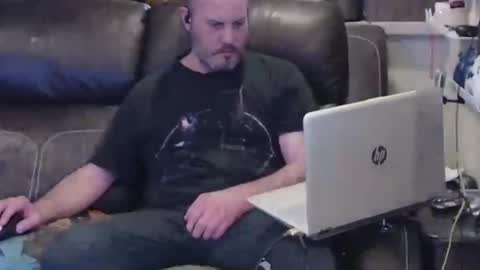 Snapshot of ddboobman chatting on 04.04.26 want girl to play with me online show from 04.04.26