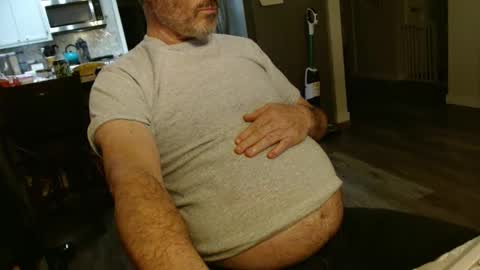 Snapshot of ddyluvslndr chatting on 01.12.25 tmn1957 online show from 01.12.25