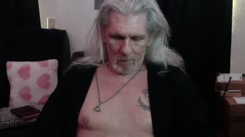 deaconoddeye online show from 12.14.25