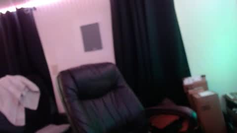 deaconoddeye online show from 12.18.25