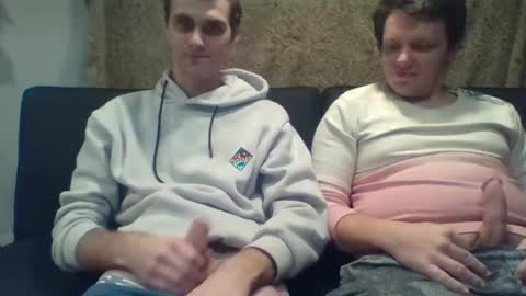 Snapshot of deafguyproud69 chatting on 10.31.25 deafguyproud69 online show from 10.31.25