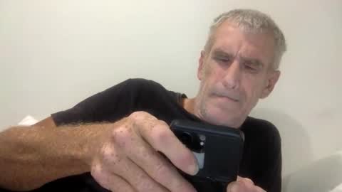 Snapshot of deanofflove221000 chatting on 12.22.25 deanofflove221000 online show from 12.22.25