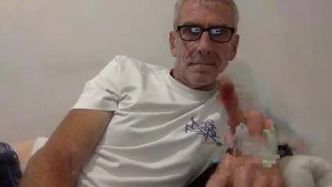 Snapshot of deanofflove221000 chatting on 02.22.26 deanofflove221000 online show from 02.22.26