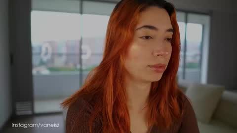 Snapshot of dearnina chatting on 09.20.25 NINA 30OFF online show from 09.20.25