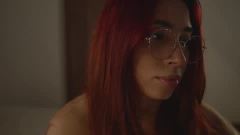 Snapshot of dearnina chatting on 11.02.25 NINA 30OFF online show from 11.02.25