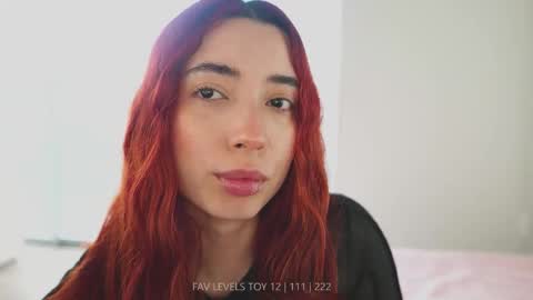 NINA   30OFF online show from 12.04.25