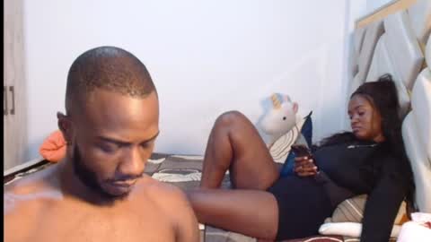 Snapshot of debayokaia chatting on 06.19.26 debayo online show from 06.19.26