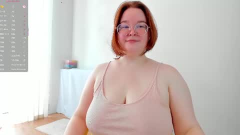 Snapshot of debbiewood chatting on 07.09.26 DeboraDebbieDee online show from 07.09.26
