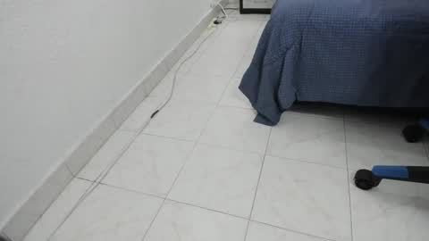  Dbora  online show from 01.08.25