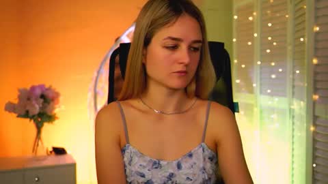 Snapshot of deboralarson chatting on 05.01.26 Debora online show from 05.01.26