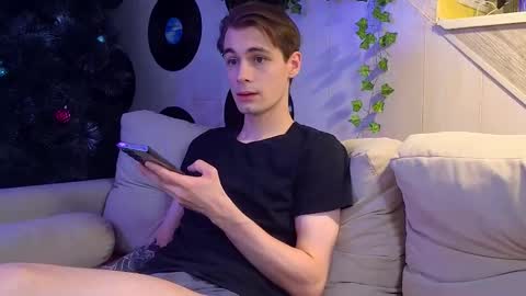 Samuel online show from 12.21.25