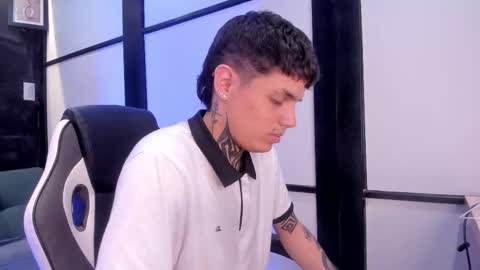 declan_fox online show from 10.06.25