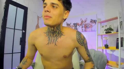 declan_fox online show from 11.08.25