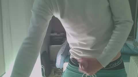 decoyponzi38838 online show from 10.18.25