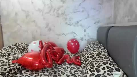    .dee dee 25   .dee dee 25 online show from 10.24.25