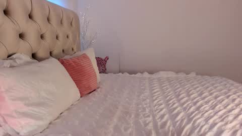 Denise online show from 11.12.25